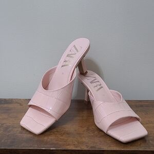 Zara Light Pink Croc Embossed Square Toe Heeled Sandals size EU39